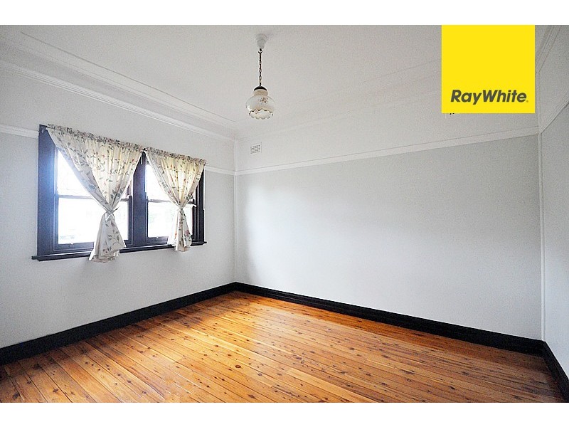 9 Harry Ave, Lidcombe NSW 2141