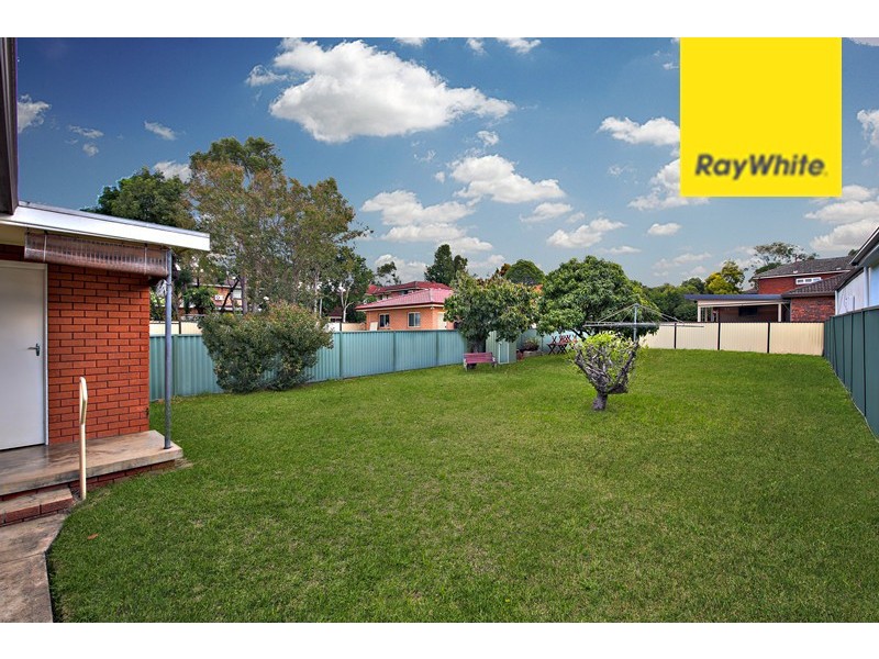 2 Woodburn Rd, Lidcombe NSW 2141
