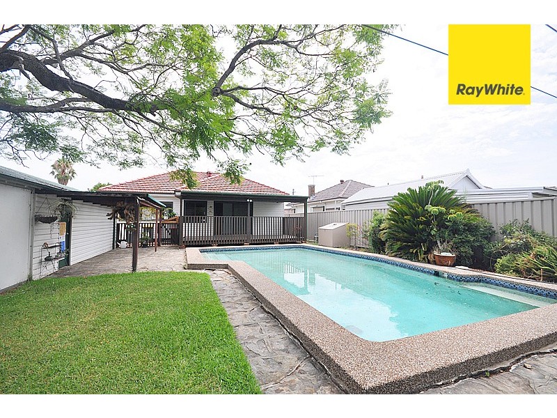 18 Gallipoli Street, Lidcombe NSW 2141