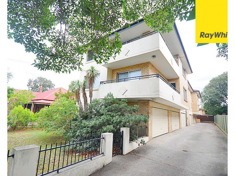 2/58 Northumberland Road, Auburn NSW 2144