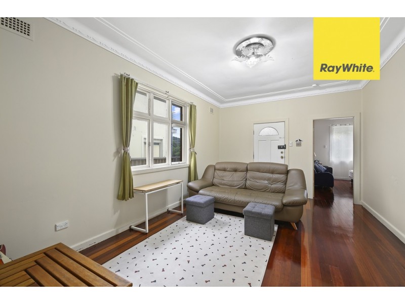 8 Third Avenue, Berala NSW 2141