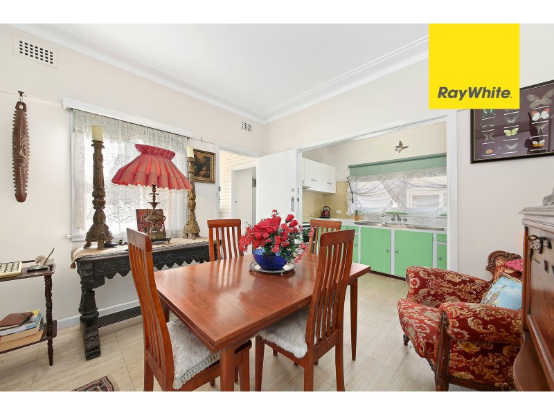 4 Brenda Ave, Lidcombe NSW 2141