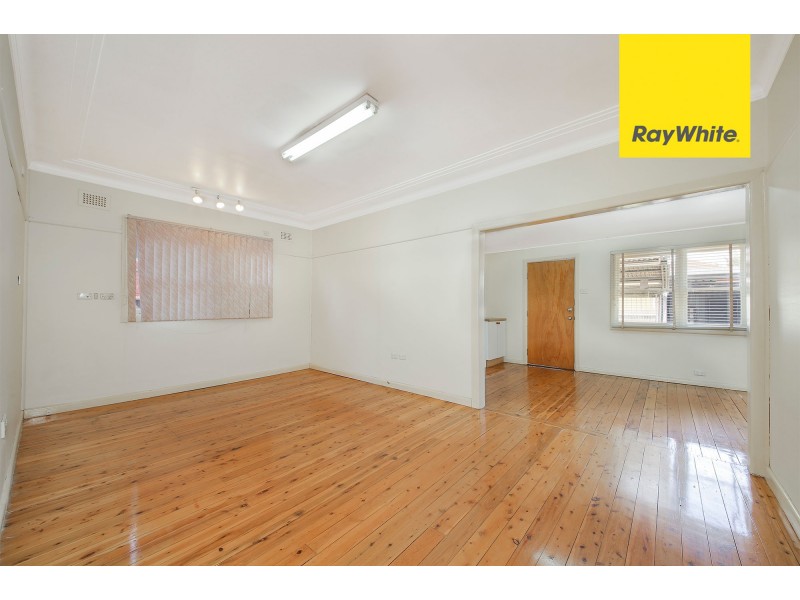 14 Dunbar Ave, Regents Park NSW 2143