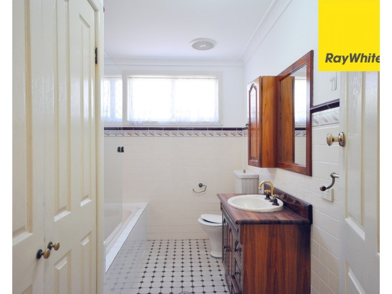 20 Talbot Road, Guildford NSW 2161