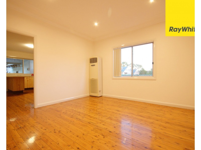 11 Reynolds Avenue, Bankstown NSW 2200