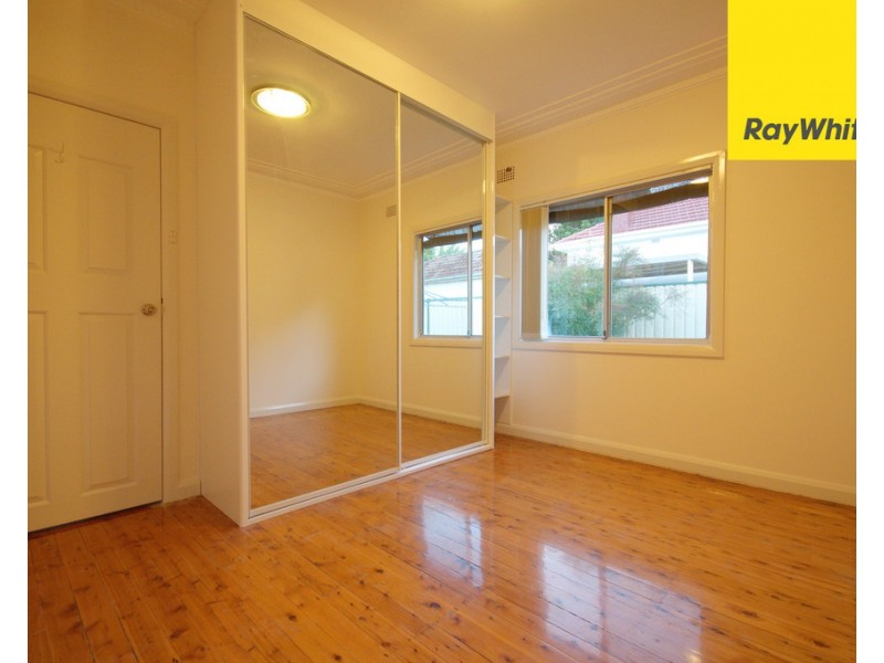 11 Reynolds Avenue, Bankstown NSW 2200
