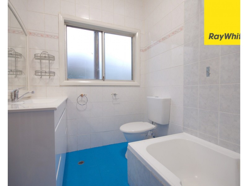 11 Reynolds Avenue, Bankstown NSW 2200