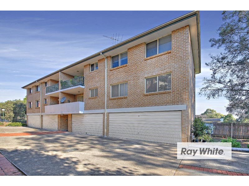 8/10-12 Kitchener Ave, Regents Park NSW 2143