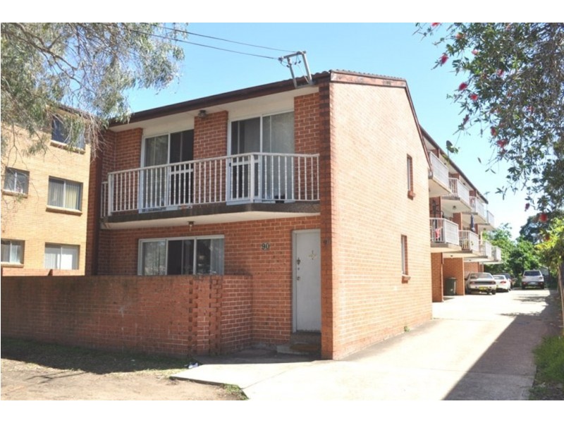 90 Northumberland Road, Auburn NSW 2144
