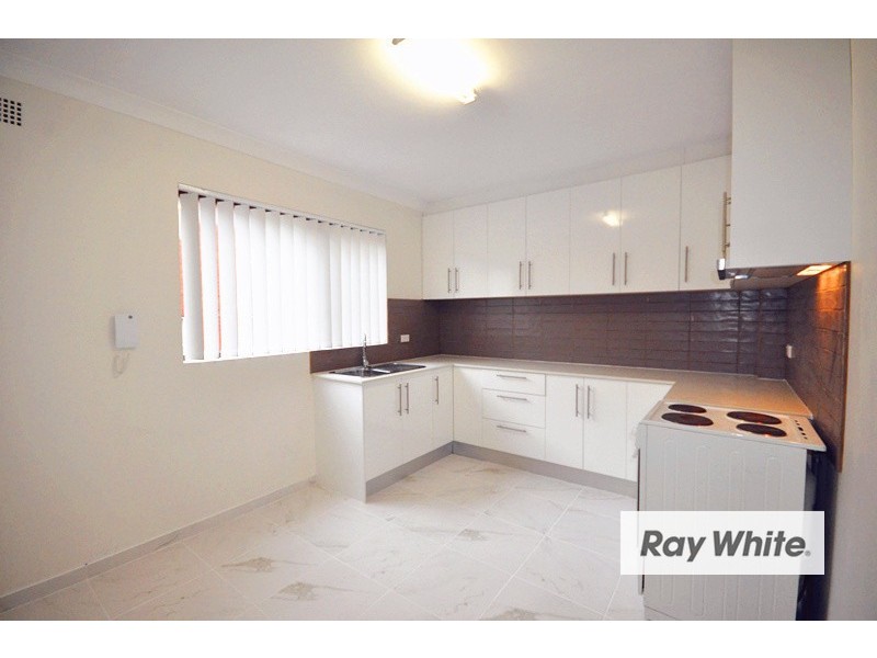 2/60 Northumberland Rd, Auburn NSW 2144