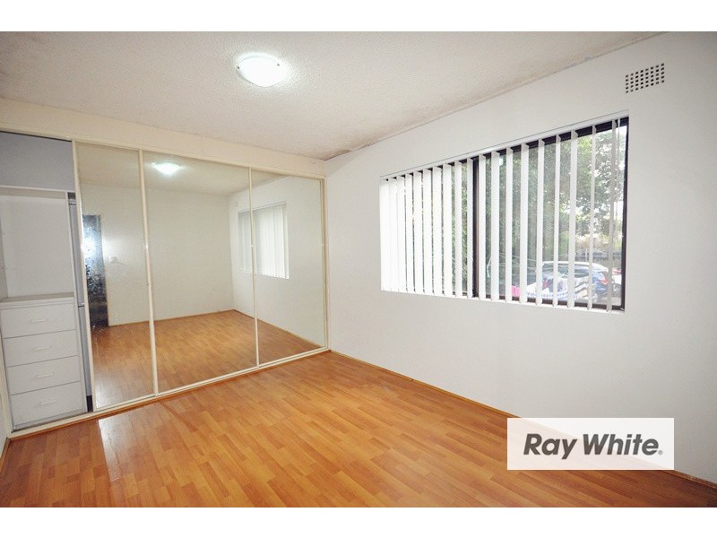 2/60 Northumberland Rd, Auburn NSW 2144