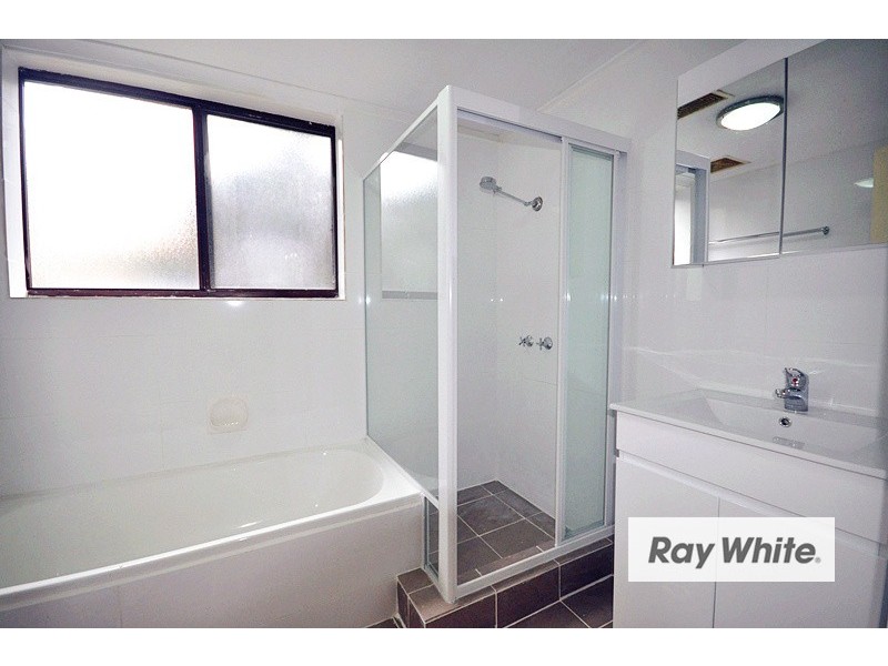 2/60 Northumberland Rd, Auburn NSW 2144