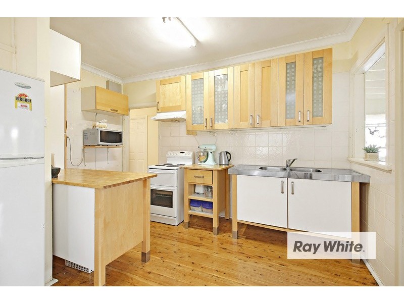 38 Kent Street, Regents Park NSW 2143