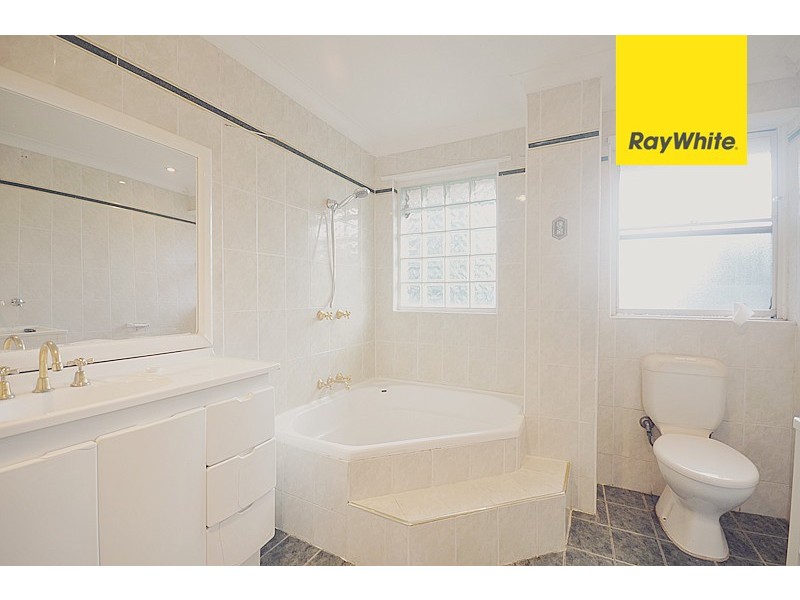 8/29-31 Marlene Crescent, Greenacre NSW 2190