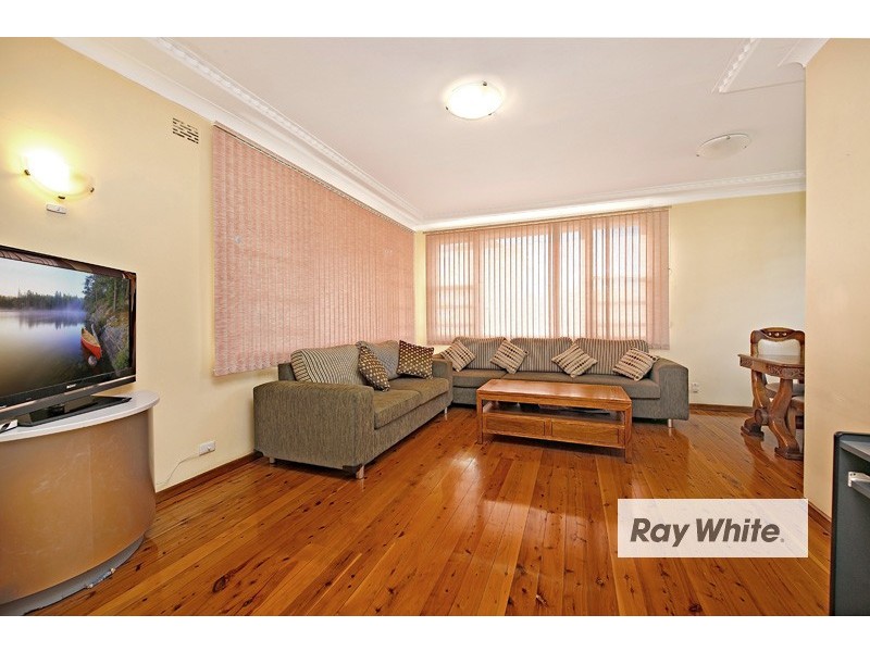 5 Vivian Crescent, Berala NSW 2141