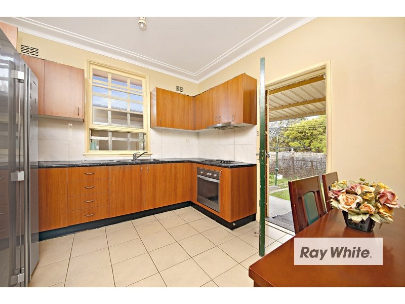 5 Vivian Crescent, Berala NSW 2141