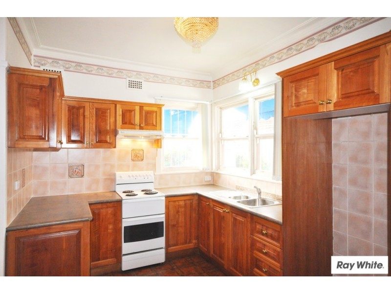 60 Auburn Road, Birrong NSW 2143