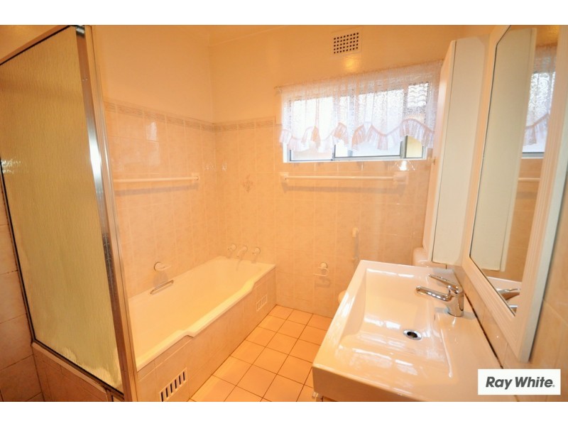 96 Amy Street, Regents Park NSW 2143