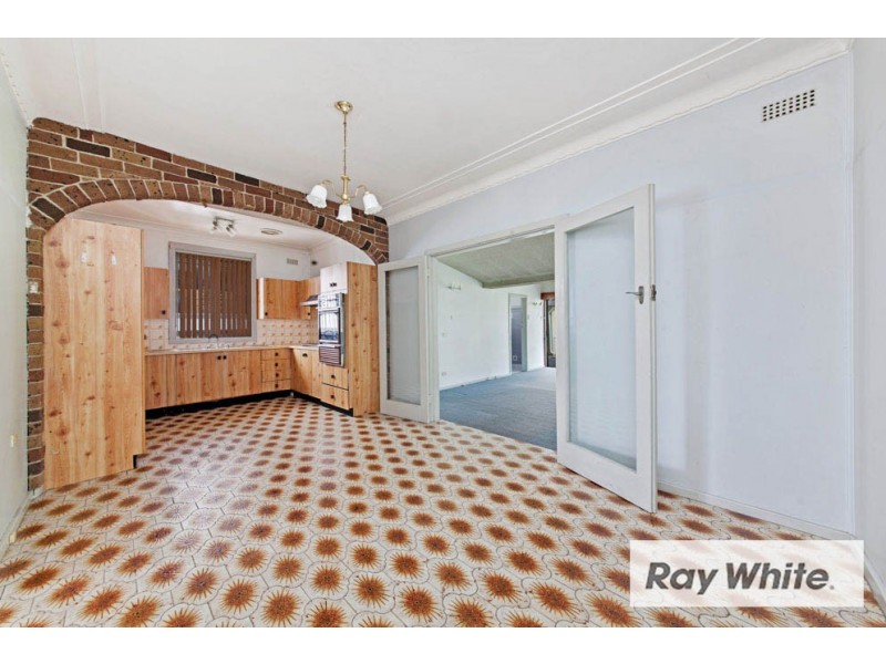 129 Wilbur Street, Greenacre NSW 2190