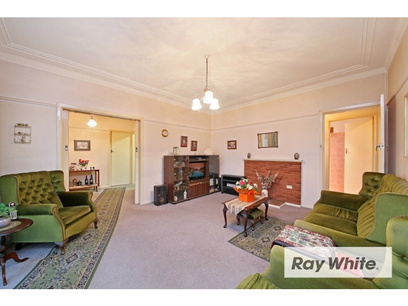 12 Kibo Road, Regents Park NSW 2143