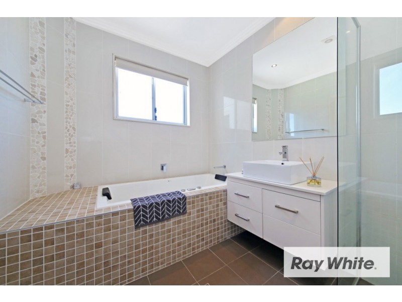 16 Larcombe Street, Regents Park NSW 2143