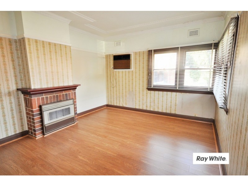 8 The Crescent, Berala NSW 2141