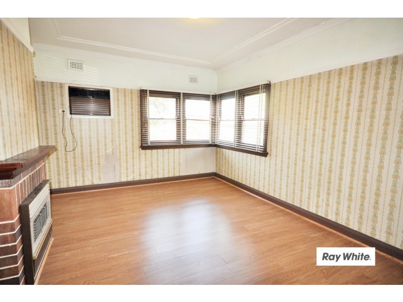 8 The Crescent, Berala NSW 2141