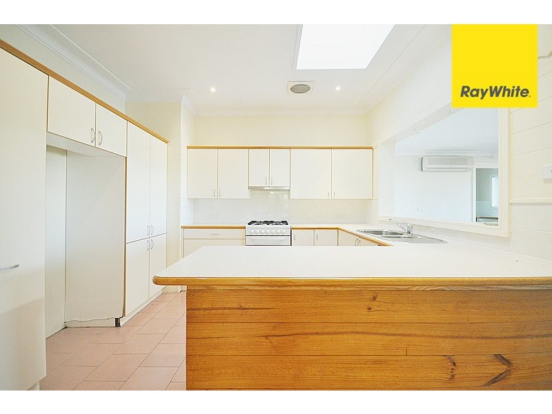 12 Dan Crescent, Castle Hill NSW 2154