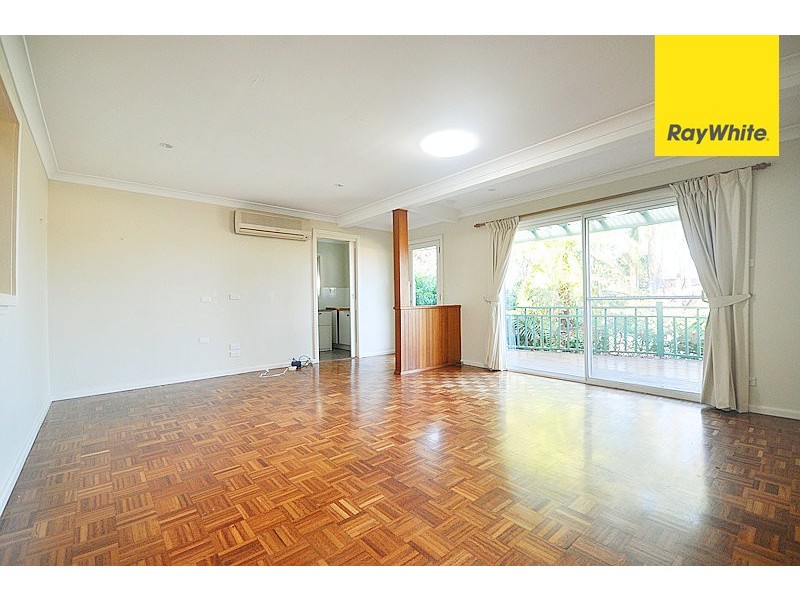 12 Dan Crescent, Castle Hill NSW 2154