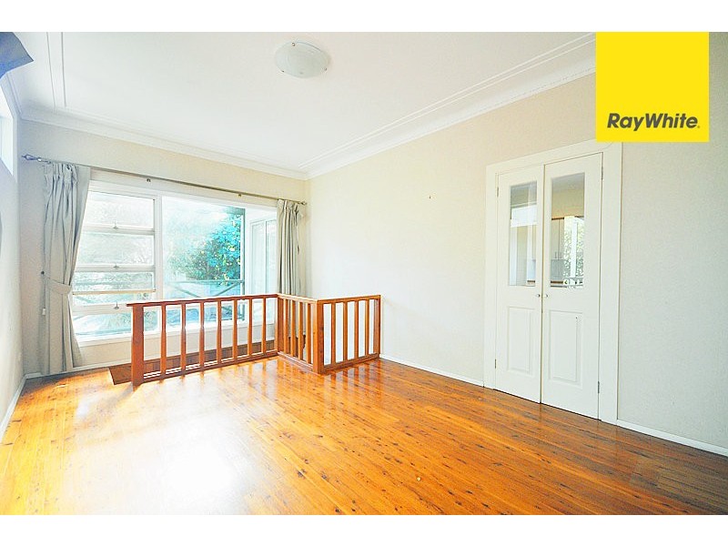 12 Dan Crescent, Castle Hill NSW 2154