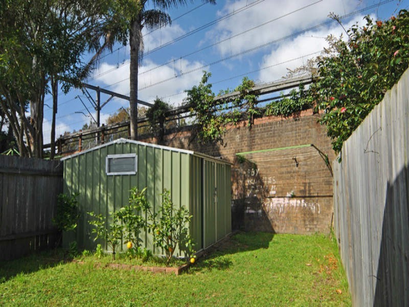 35 Searl Street, Petersham NSW 2049