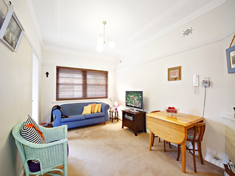 4/14 Denning Street, Petersham NSW 2049
