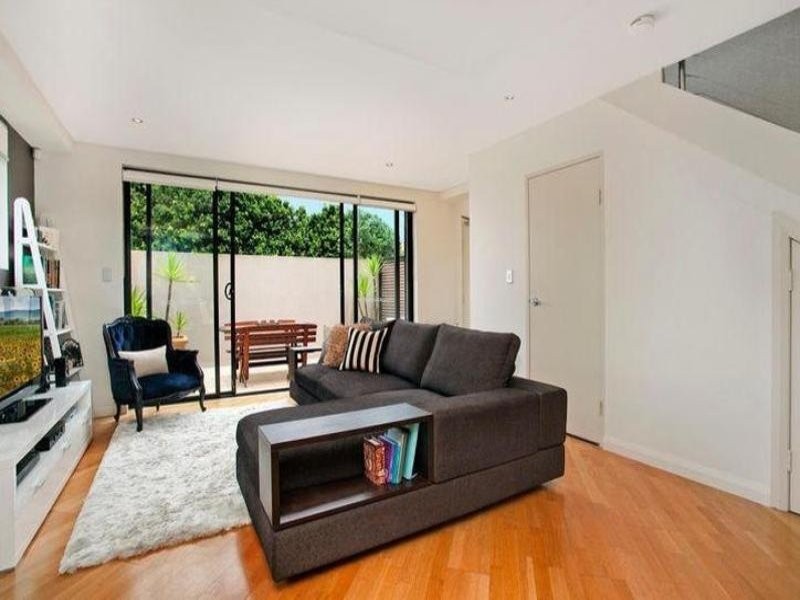 1/1 Macauley Road, Stanmore NSW 2048