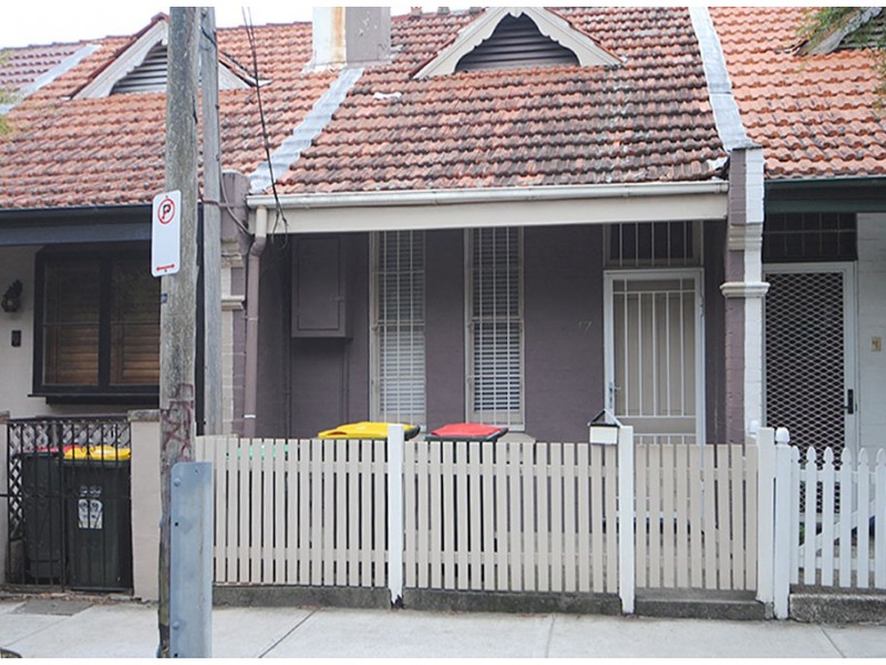 17 Newington Road, Marrickville NSW 2204