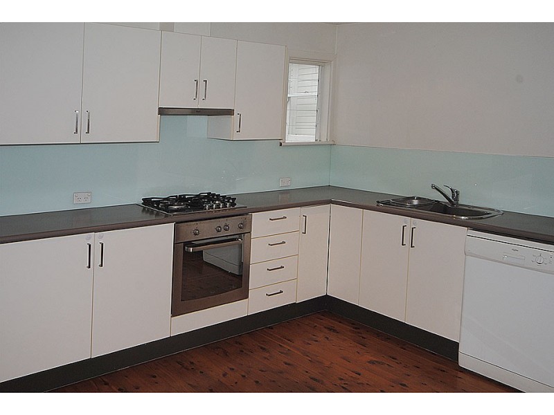17 Newington Road, Marrickville NSW 2204