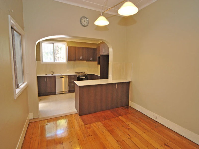 9 Harnett Avenue, Marrickville NSW 2204