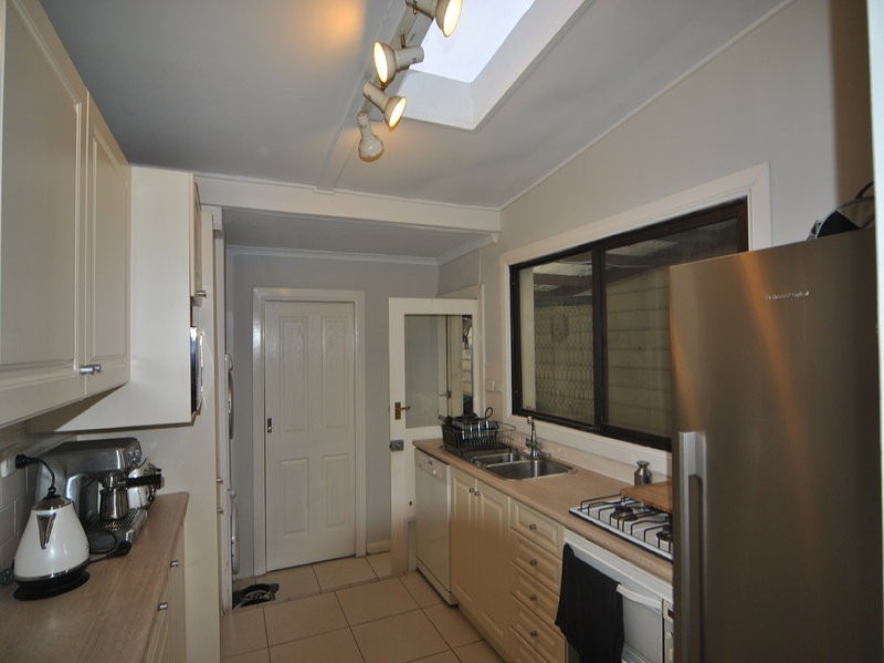 13 Commodore Street, Newtown NSW 2042