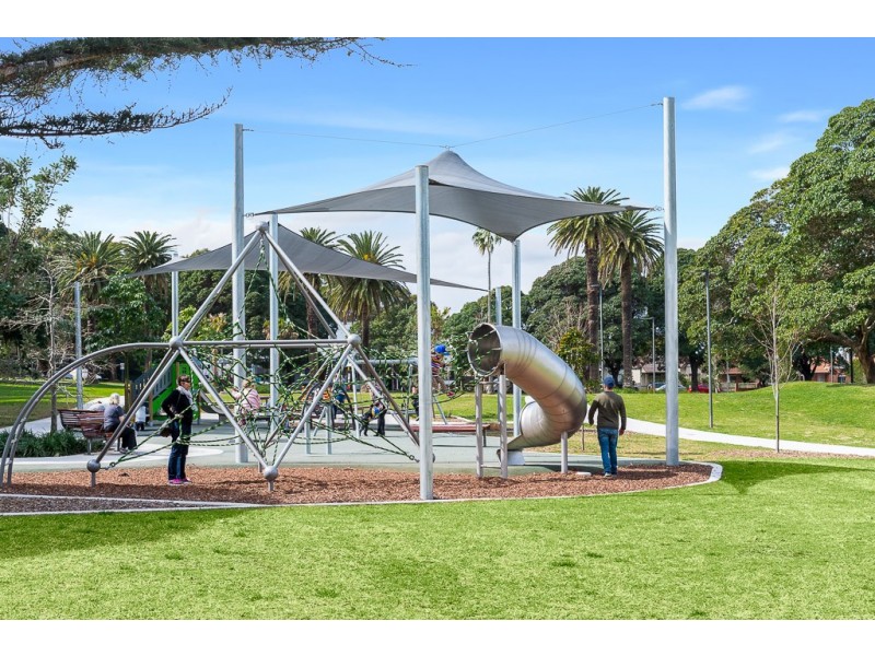 10 Stoke Avenue, Marrickville NSW 2204