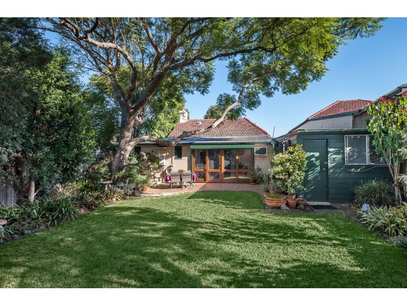 2 Vernon Street, Lewisham NSW 2049