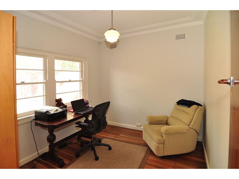 5 Pallamana Parade, Beverly Hills NSW 2209