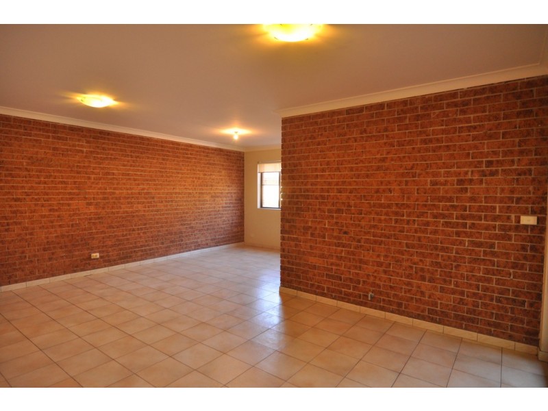 5/122 Good Street, Harris Park NSW 2150