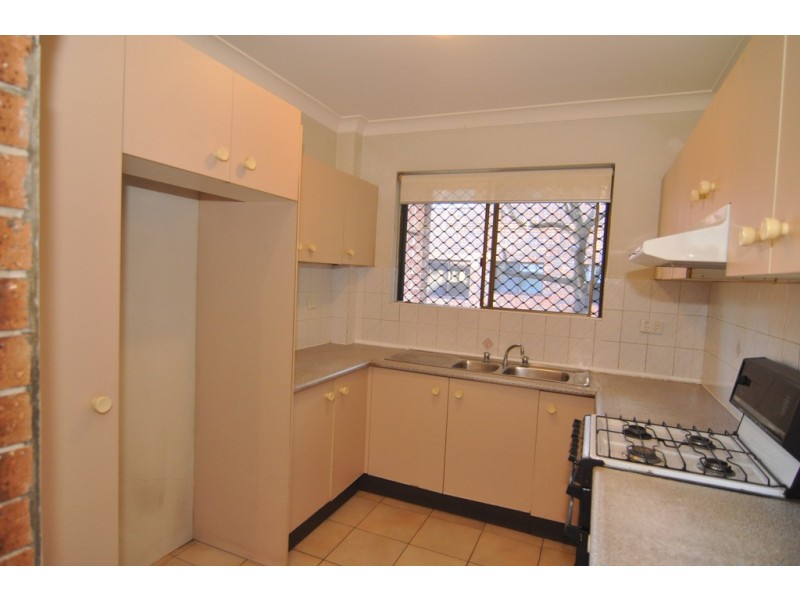 5/122 Good Street, Harris Park NSW 2150