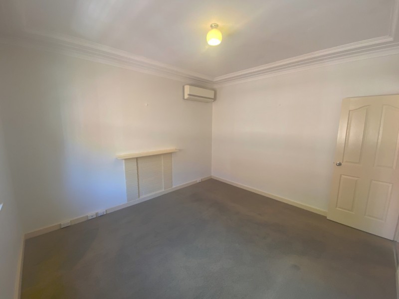 2/8 Rosford Avenue, Petersham NSW 2049