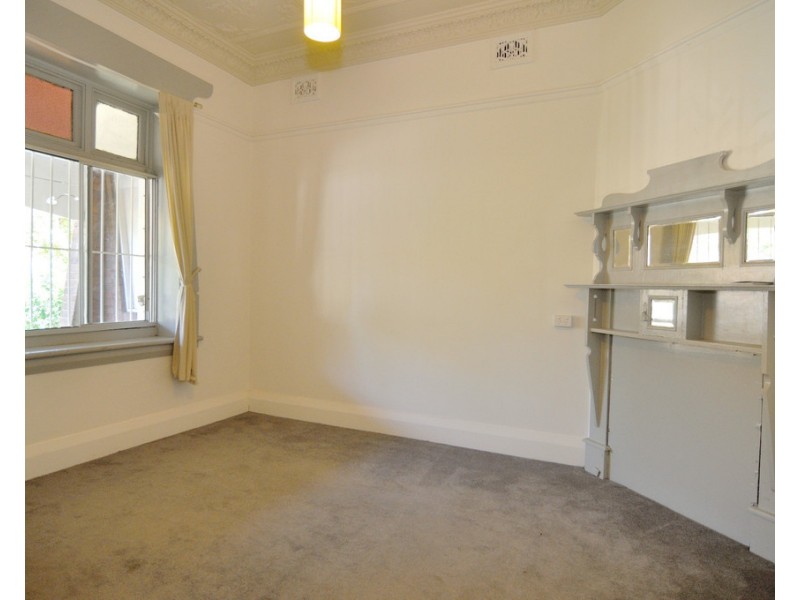 21 Wardell Road, Lewisham NSW 2049