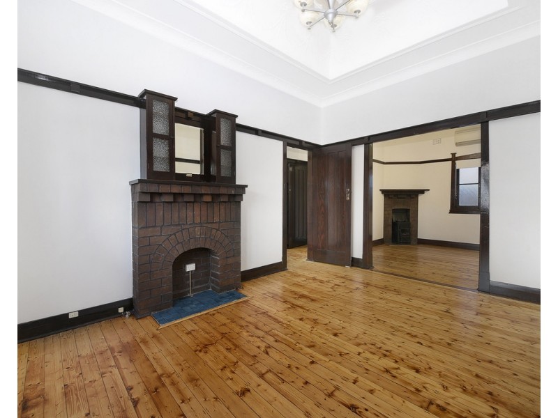 26 Hugh Avenue, Dulwich Hill NSW 2203