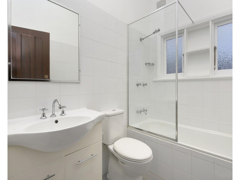 26 Hugh Avenue, Dulwich Hill NSW 2203