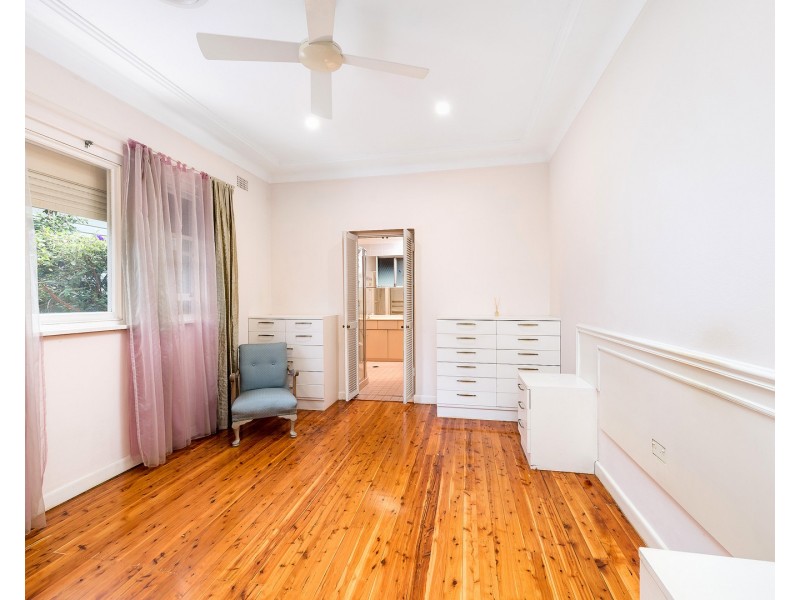 3 Dunkeld Avenue, Hurlstone Park NSW 2193