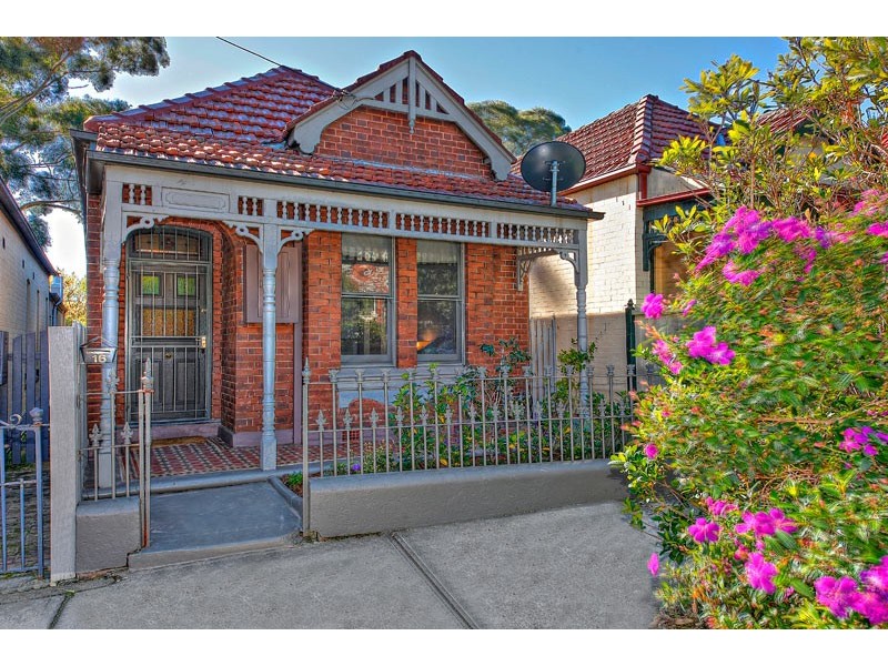 16 Searl Street, Petersham NSW 2049