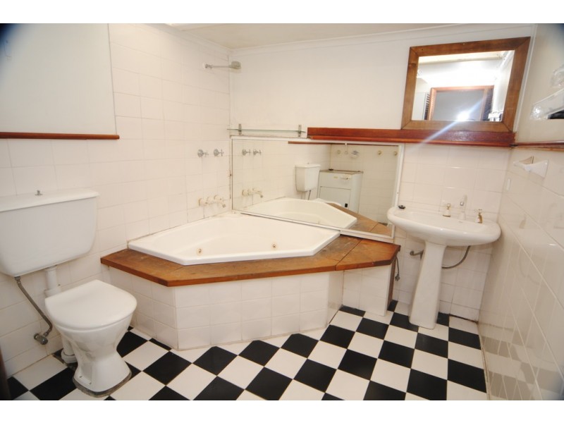 82 Metropolitan Road, Enmore NSW 2042