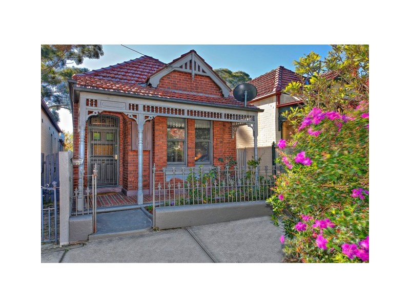 16 Searl Street, Petersham NSW 2049